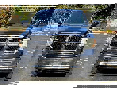 Used 2013 RAM 1500 Classic SLT image 3