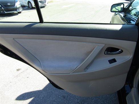 Used 2009 Toyota Camry image 15