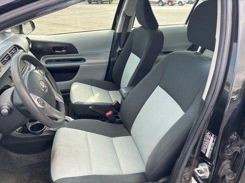 Used 2013 Toyota Prius C Four image 15