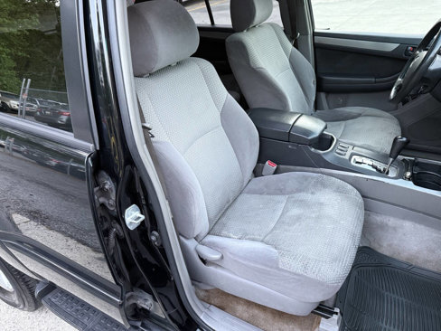 Used 2005 Toyota 4Runner SR5 image 13