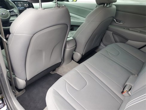 Used 2023 Hyundai Elantra SEL w/ Cargo Package image 22