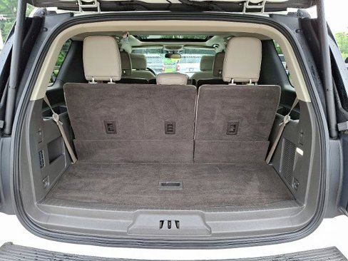 Certified 2020 Ford Expedition Limited w/ Equipment Group 301A image 30