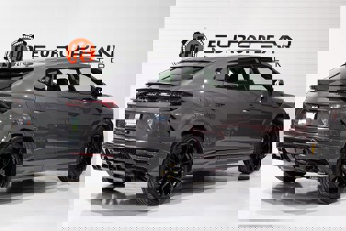 Used 2021 Lamborghini Urus image 7