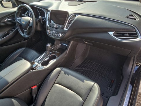 Certified 2017 Chevrolet Malibu Premier w/ Premier Sun and Wheel Package image 30