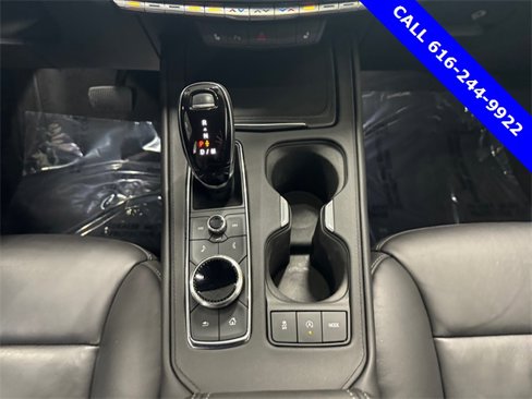 Used 2022 Cadillac XT4 Premium Luxury w/ Cold Weather Package image 16