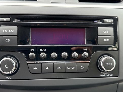 Used 2017 Nissan Sentra S image 4