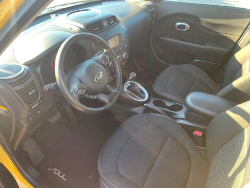 Used 2016 Kia Soul + image 22