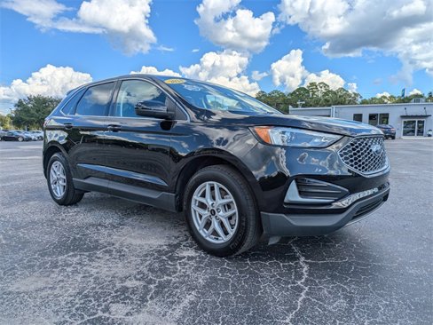 Used 2024 Ford Edge SEL image 2