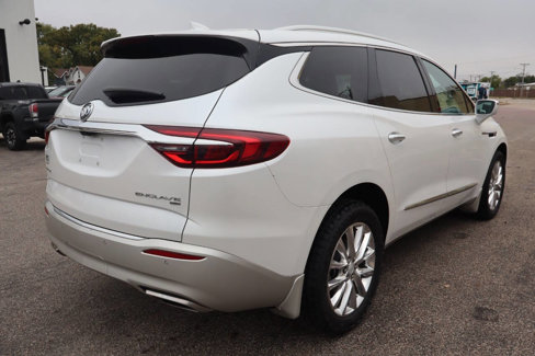 Used 2018 Buick Enclave Premium w/ Experience Buick Package image 3