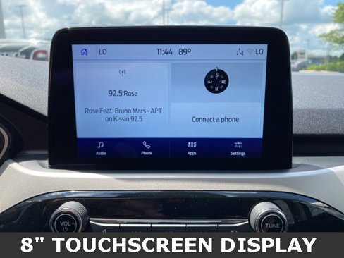Used 2022 Ford Escape SE w/ SE Sport Appearance Package image 9