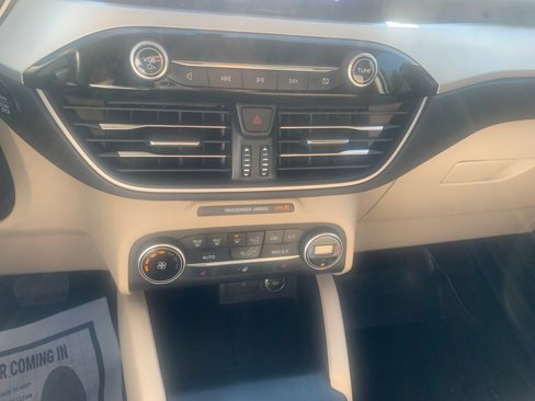 Used 2020 Ford Escape SEL image 22