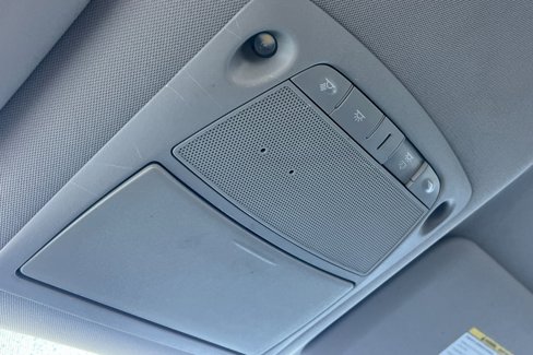 Used 2019 Nissan Rogue Sport S image 25