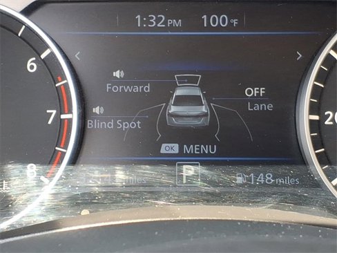 Used 2024 Nissan Altima 2.5 SV image 11