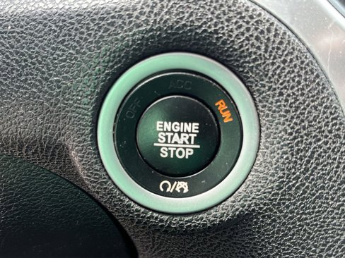 Used 2019 Chrysler 300 Limited image 29
