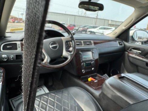 Used 2014 GMC Yukon Denali image 11