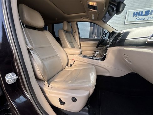 Used 2021 Jeep Grand Cherokee Limited image 27