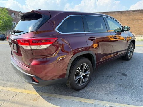 Used 2017 Toyota Highlander Plus image 4
