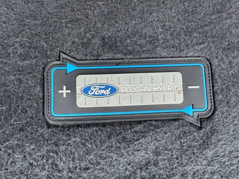 Used 2017 Ford C-MAX Energi SE w/ Cold Weather Package image 25