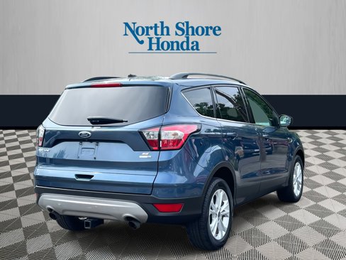 Used 2018 Ford Escape SE image 4