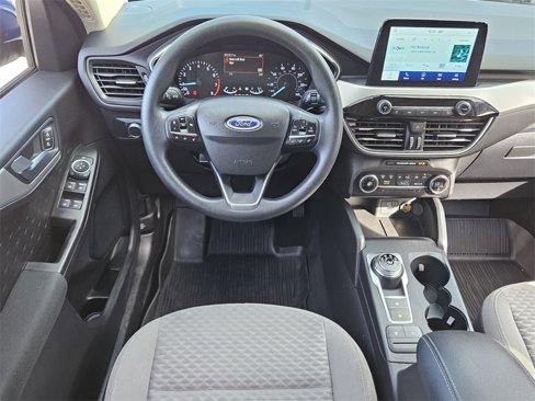 Used 2020 Ford Escape SE image 6