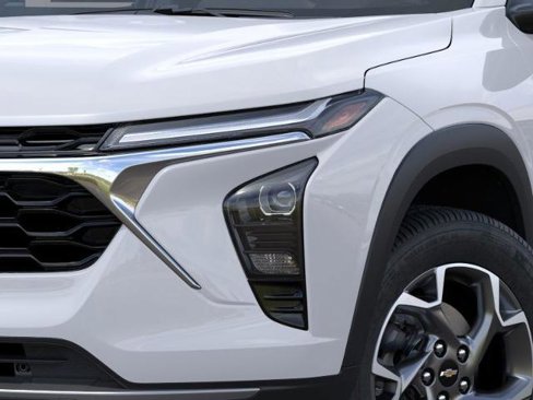 New 2025 Chevrolet Trax LT image 34