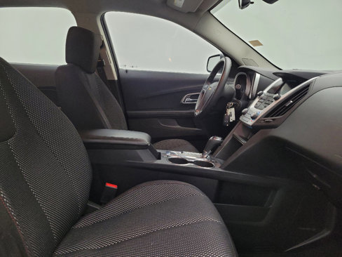 Used 2017 Chevrolet Equinox LS image 21