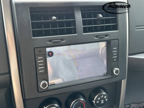 Used 2012 Jeep Liberty Sport image 18