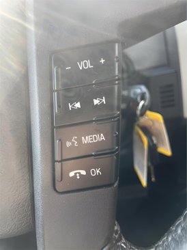 Used 2011 Ford F150 XLT w/ XLT Chrome Pkg image 17