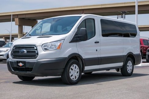 Used 2019 Ford Transit 150 XLT image 4