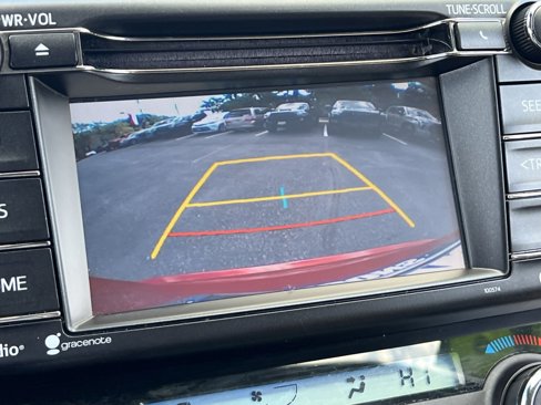 Used 2018 Toyota RAV4 XLE image 17