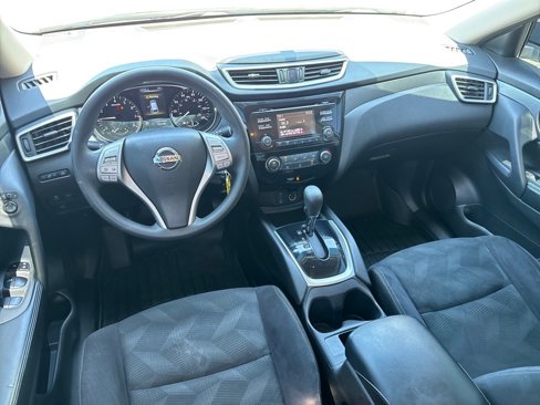 Used 2016 Nissan Rogue S w/ Appearance Package image 13