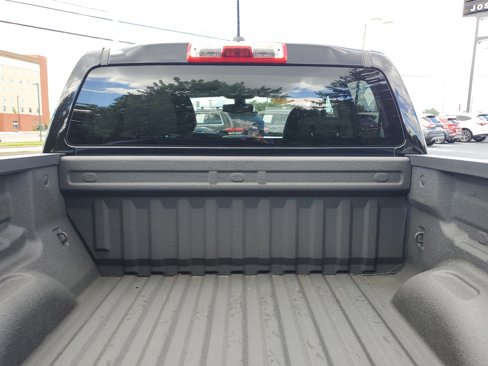 Used 2020 Chevrolet Colorado W/T w/ Custom Special Edition image 6