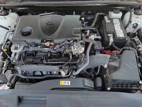 Used 2021 Toyota Camry SE image 13