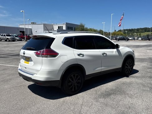 Used 2016 Nissan Rogue S w/ Appearance Package image 7