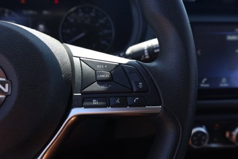 Used 2024 Nissan Kicks SV image 27