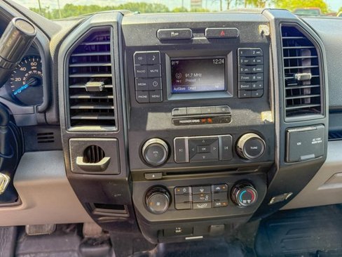 Used 2017 Ford F150 XL w/ Equipment Group 101A Mid image 10
