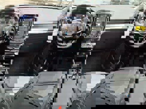 New 2025 Volvo XC40 B5 Core w/ Protection Package Premier image 12