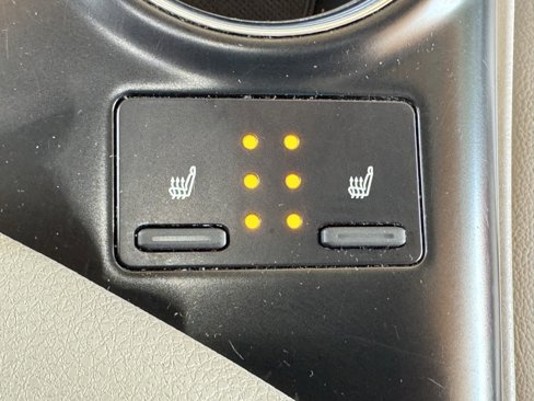 Used 2019 Toyota Camry XSE image 31