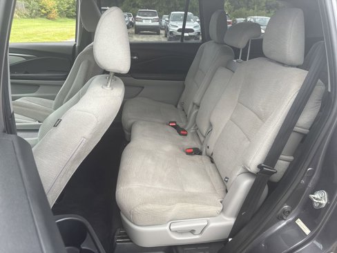 Used 2016 Honda Pilot LX image 24