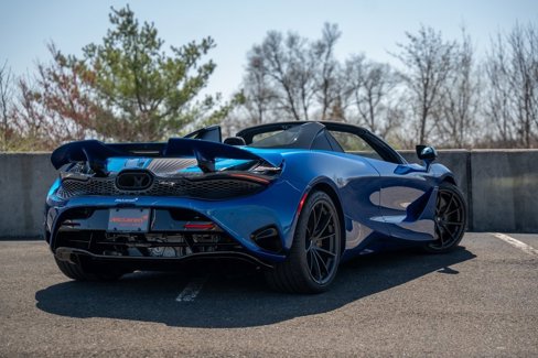New 2025 McLaren 750S Spider image 17