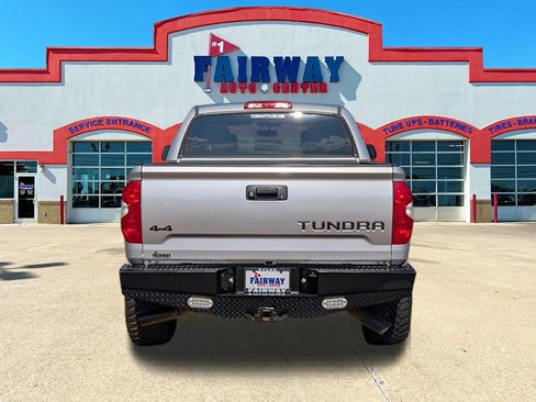 Used 2017 Toyota Tundra SR5 w/ SR5 Upgrade Package image 5