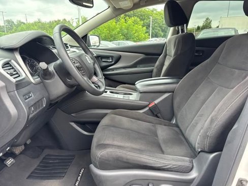 Used 2019 Nissan Murano SV image 11
