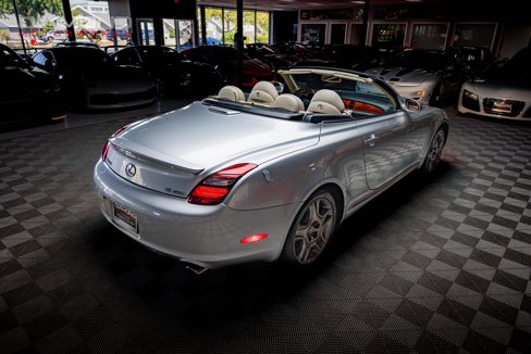 Used 2006 Lexus SC 430 Convertible image 40