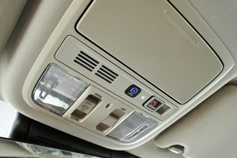 Used 2020 Honda Accord Touring image 36