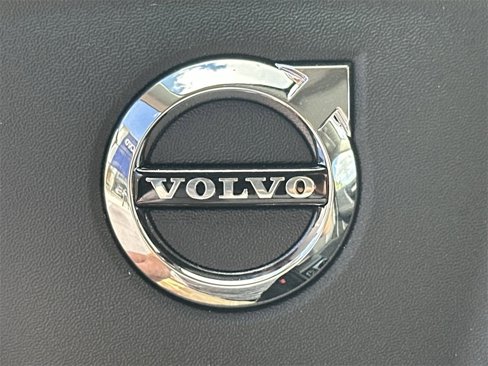 New 2025 Volvo XC40 B5 Plus w/ Protection Package Premier image 22