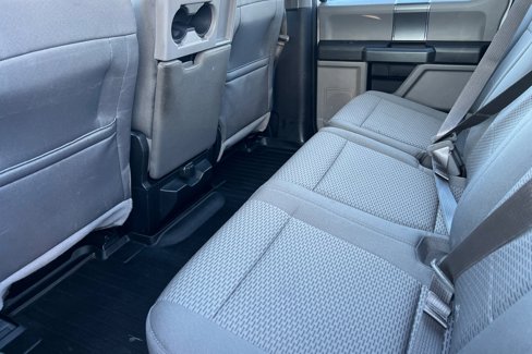 Used 2016 Ford F150 XLT w/ Equipment Group 302A Luxury image 9