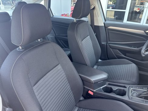 Used 2024 Volkswagen Jetta S image 25