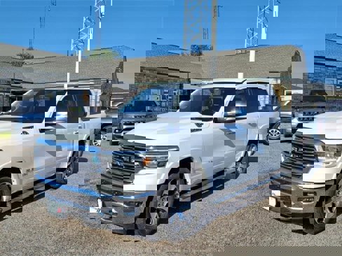 Used 2019 RAM 1500 Laramie image 1