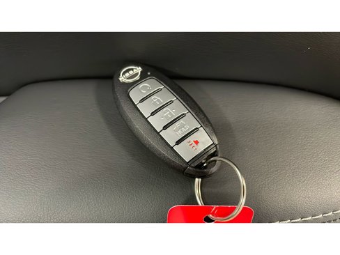 Used 2024 Nissan Altima 2.5 SV w/ SV Premium Package image 19