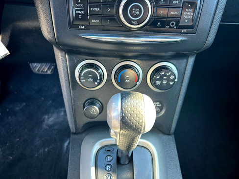 Used 2014 Nissan Rogue S image 13